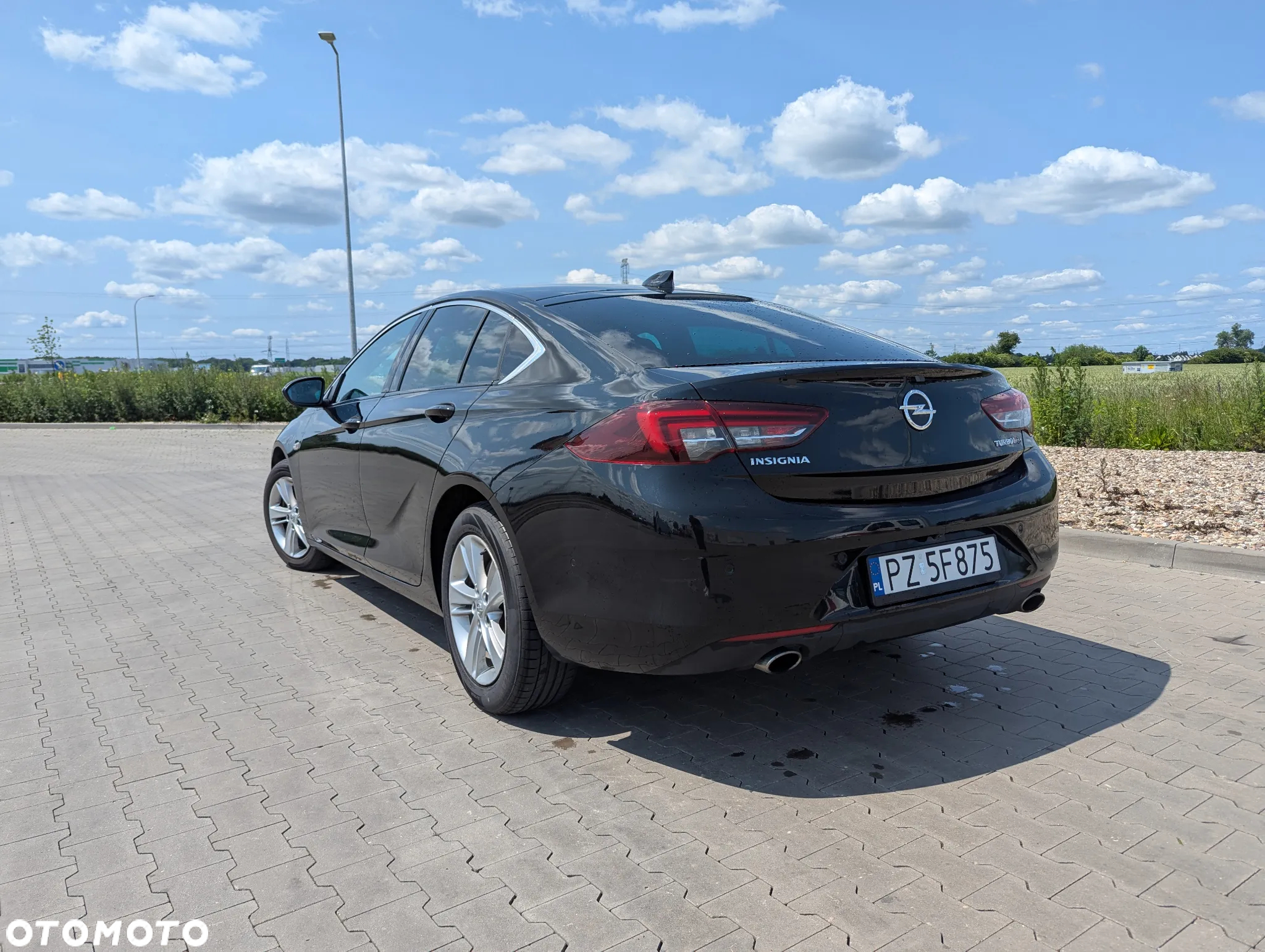 Opel Insignia Grand Sport 2.0 BiTurbo D 4x4 Automatik Business Innovation - 4