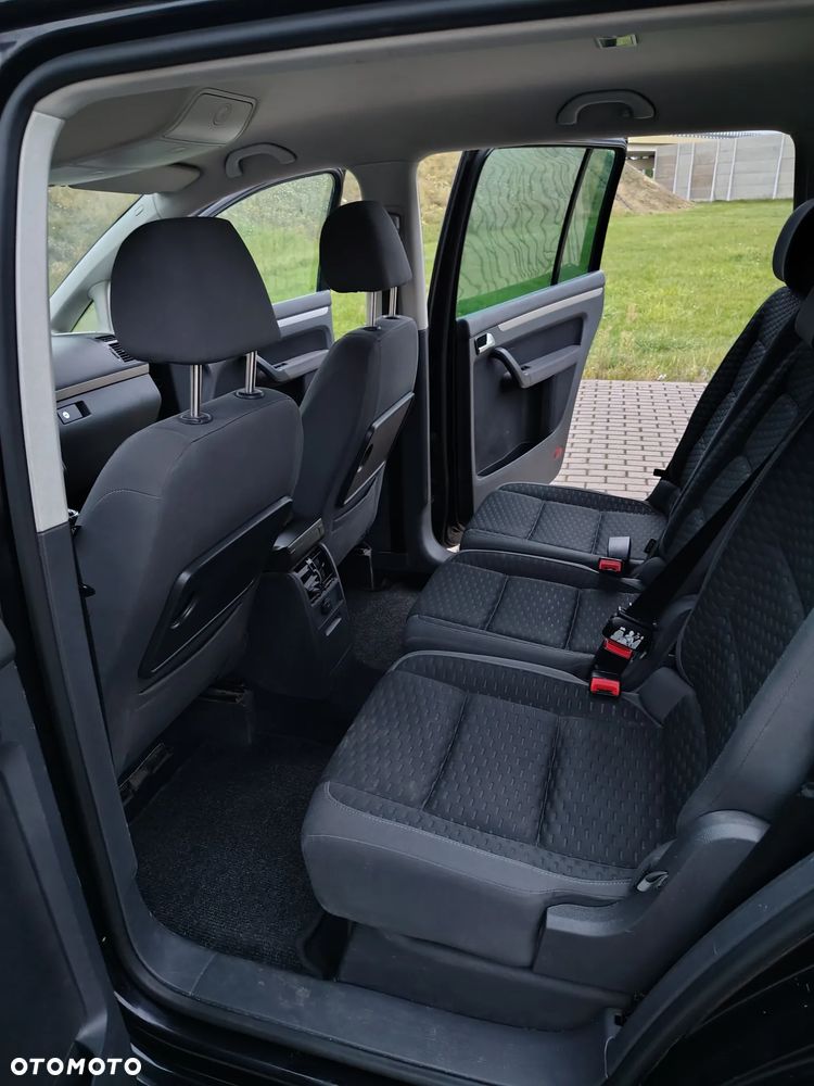 Volkswagen Touran 1.6 Trendline - 11