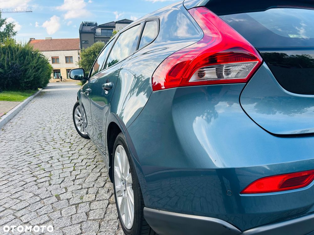 Volvo V40 D2 Kinetic - 10