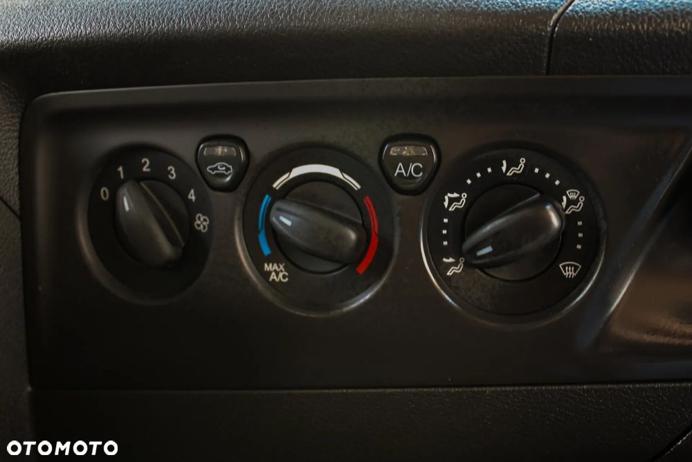 Ford Transit Custom - 22