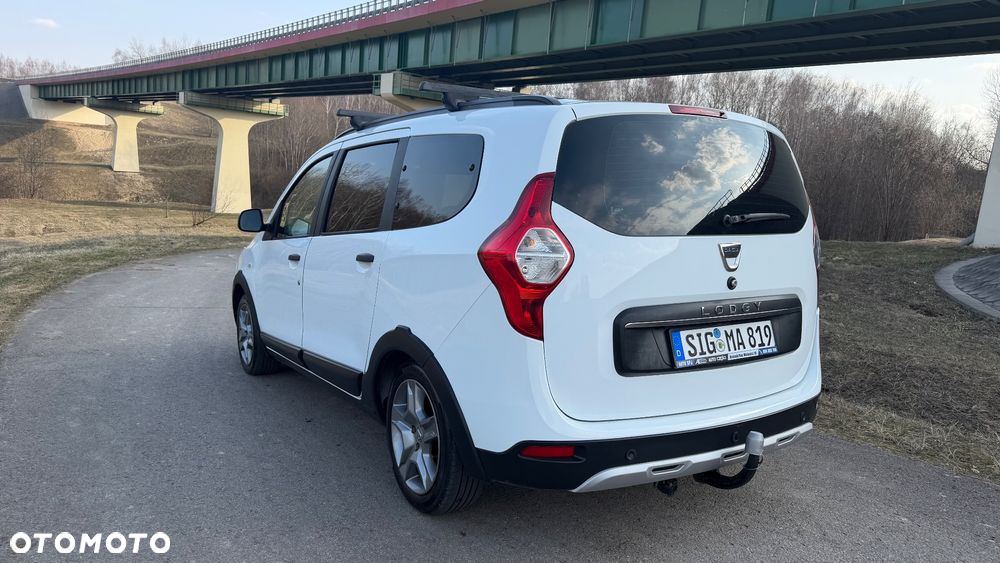 Dacia Lodgy 1.3 TCe Stepway S&S - 27