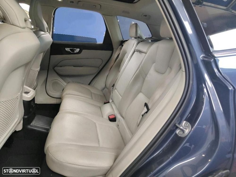 Volvo XC 60 2.0 T6 PHEV Inscription Expression AWD - 5