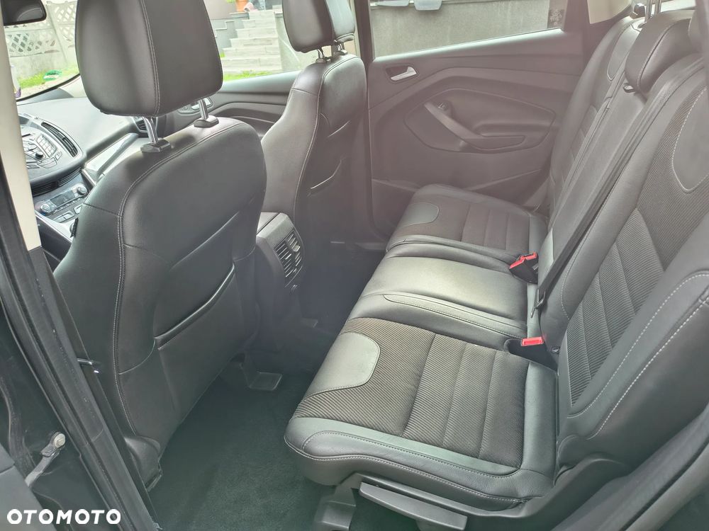 Ford Kuga 2.0 TDCi 4x4 Titanium - 11