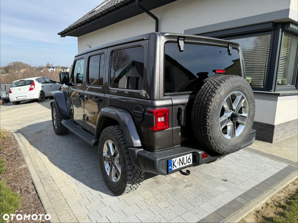 Jeep Wrangler Unlimited 3.6 Automatik Sahara - 4