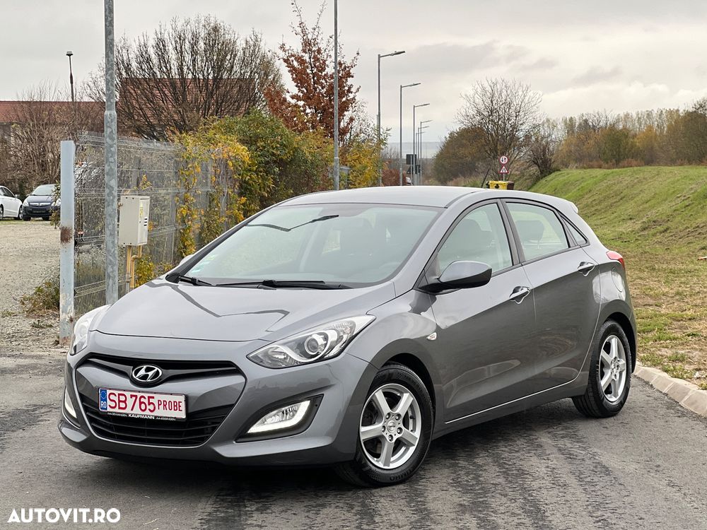 Hyundai i30 1.6 CRDI Comfort - 4