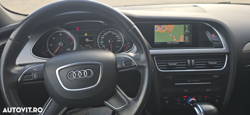 Audi A4 2.0 TDI DPF multitronic Ambiente - 17