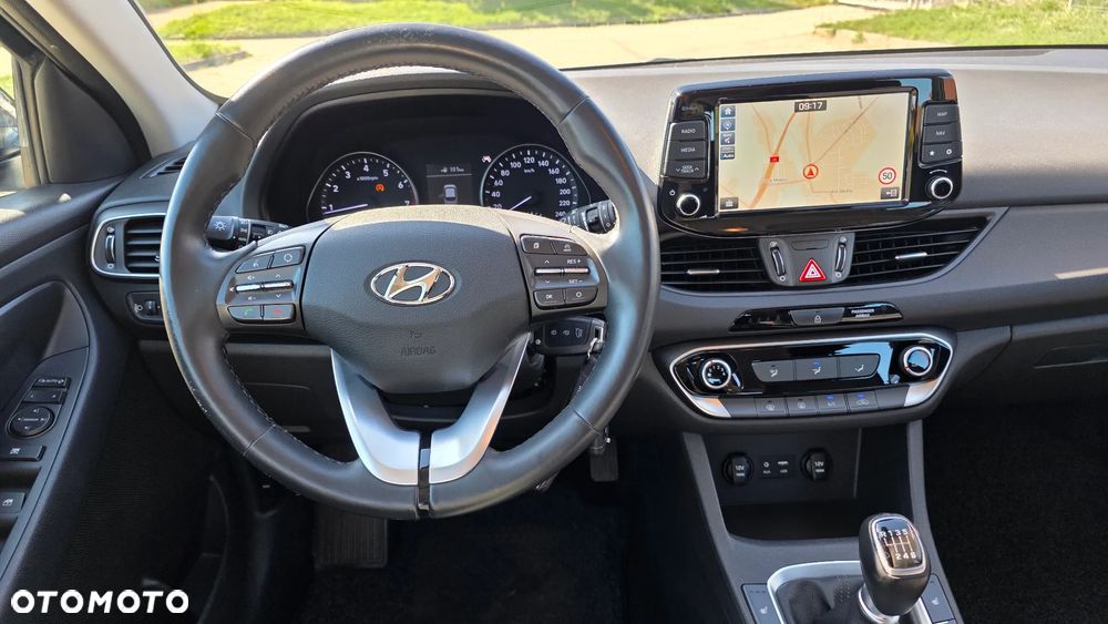 Hyundai i30 1.4 Trend - 17