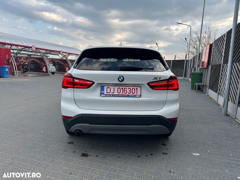 BMW X1 - 8