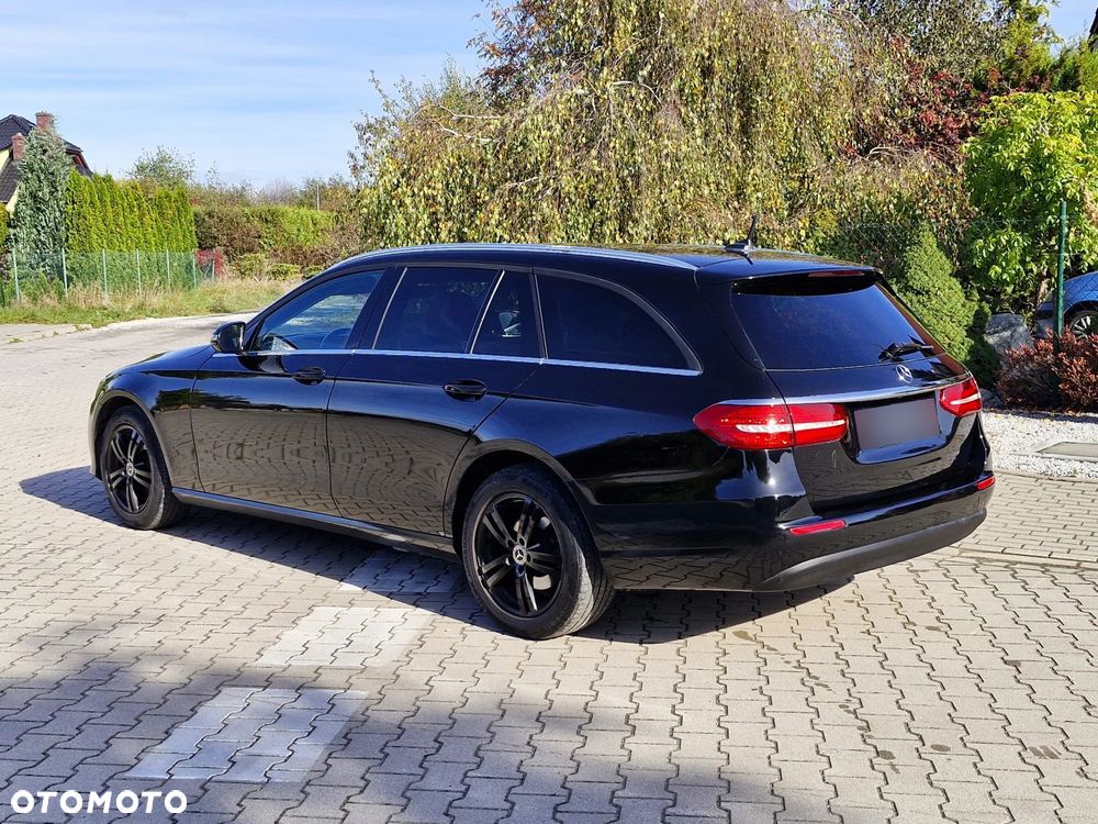 Mercedes-Benz Klasa E 200 d 9G-TRONIC - 6