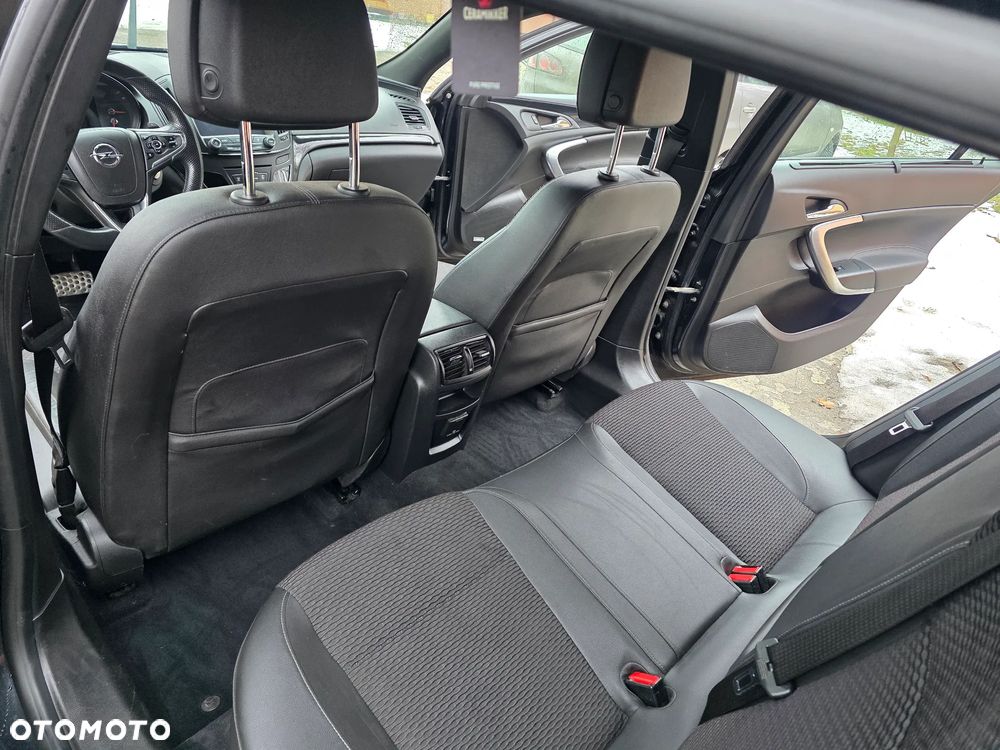 Opel Insignia 2.0 Bi Turbo CDTI 4x4 - 11