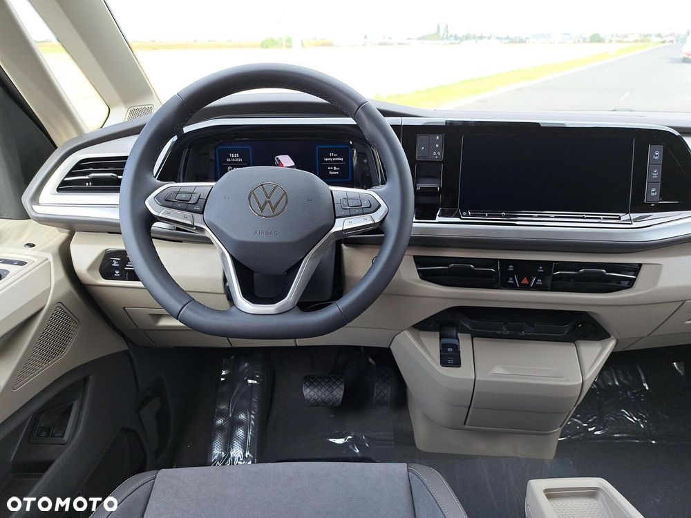 Volkswagen Multivan - 9