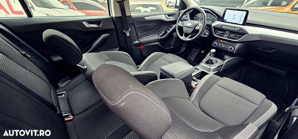 Ford Focus 1.5 EcoBlue Start-Stopp-System TITANIUM - 7