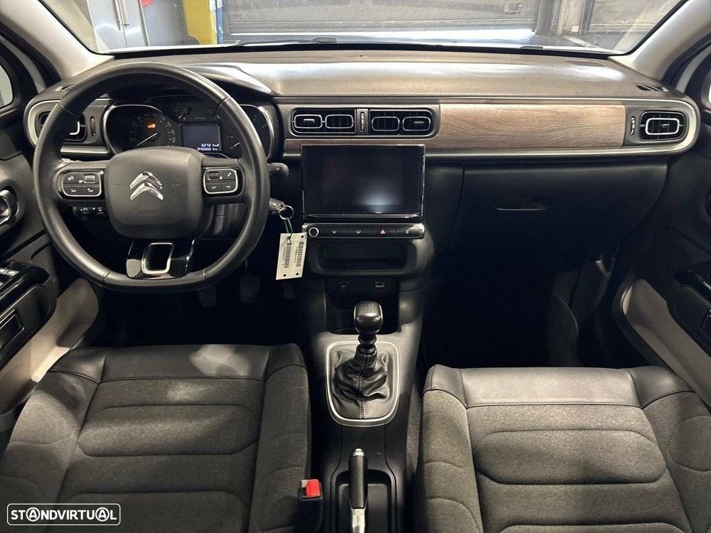 Citroën C3 1.2 PureTech Shine - 8