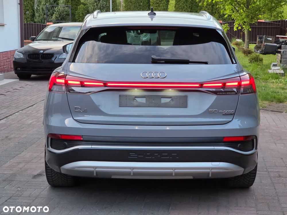 Audi Q4 e-tron - 9