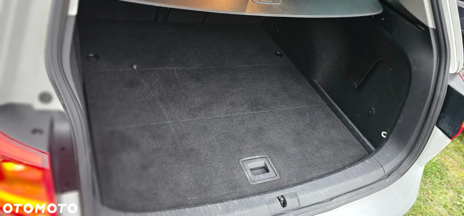Volkswagen Golf Variant 1.6 TDI BlueMotion Technology DSG Allstar - 23