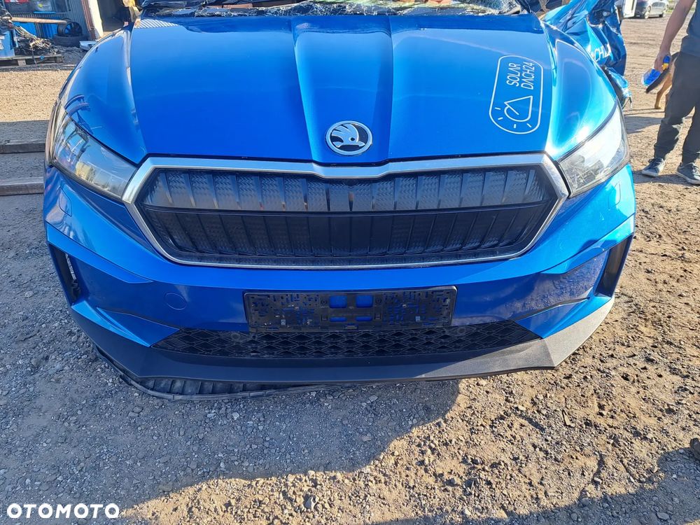 PRZÓD LAMPA LEWA PRAWA KOMPLET CHŁODNIC PAS PRZEDNI BELKA POD ZDERZAK SKODA ENYAQ IV 2022 - 2