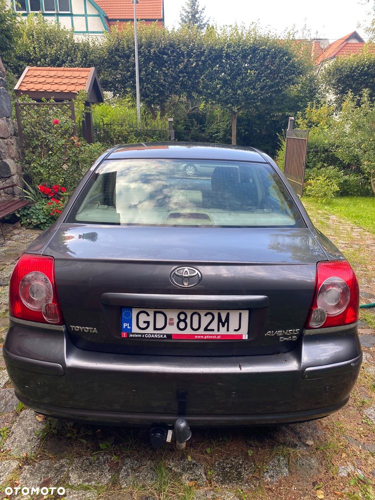 Toyota Avensis 2.0 D-4D Luna - 4