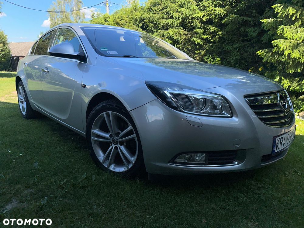 Opel Insignia 1.8 Cosmo - 1