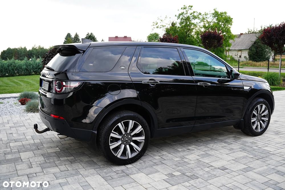 Land Rover Discovery Sport 2.0 TD4 HSE Luxury - 3