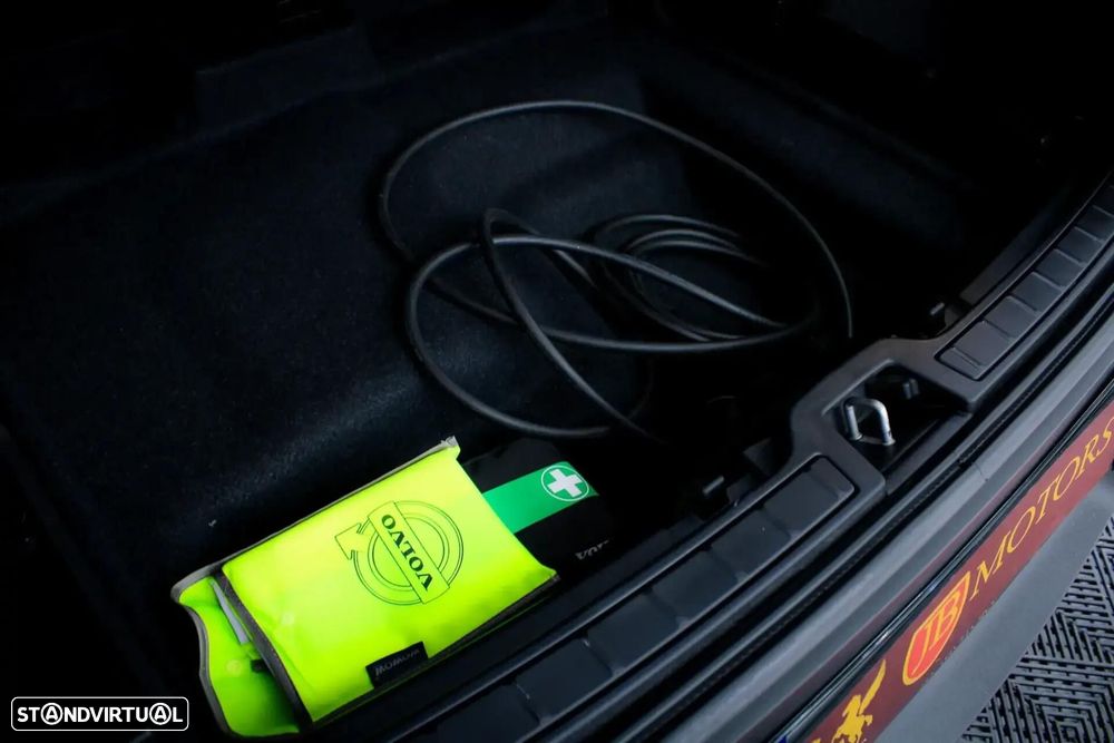 Volvo XC 40 Recharge 69 kWh Single Motor Core - 6