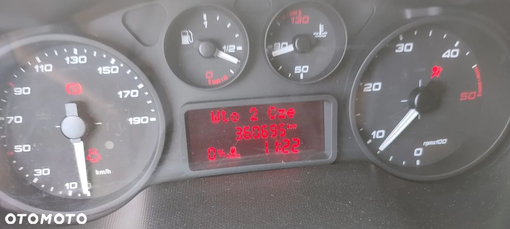 Iveco Daily Brygadówka 7-osobowy - 9