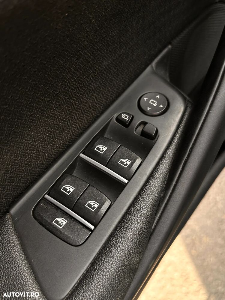 BMW Seria 5 520d xDrive Aut. - 14
