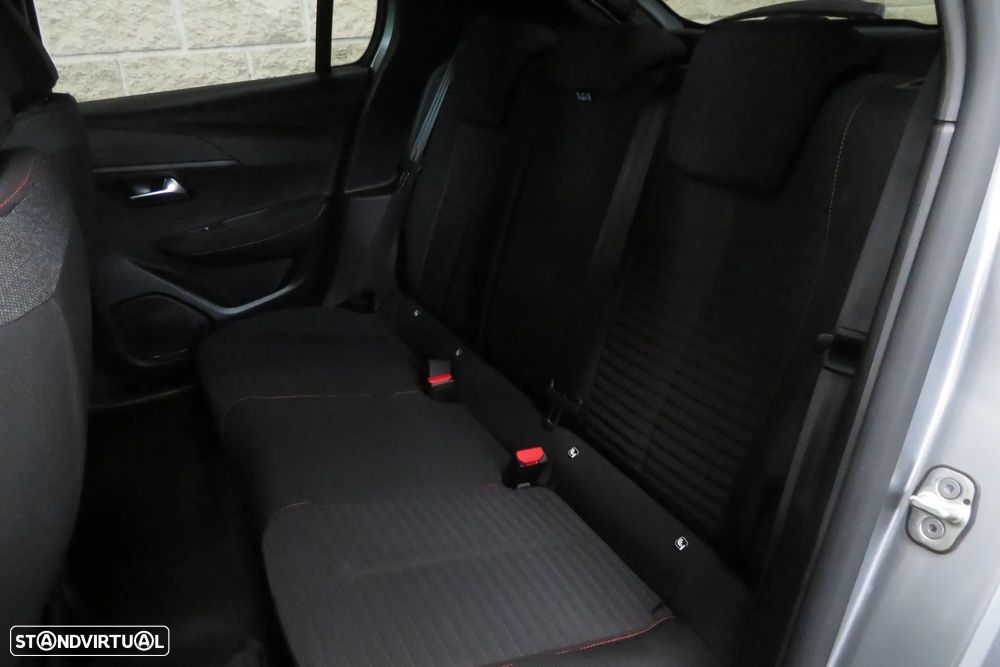 Peugeot 208 1.2 PureTech Active Pack - 27