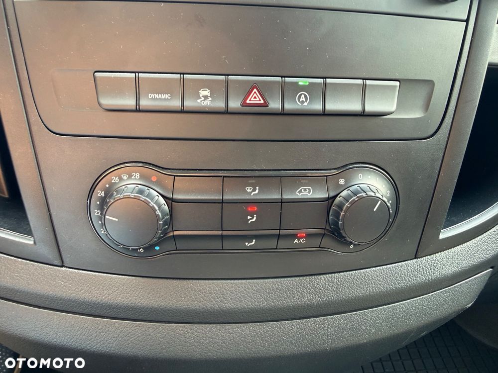 Mercedes-Benz VITO - 19