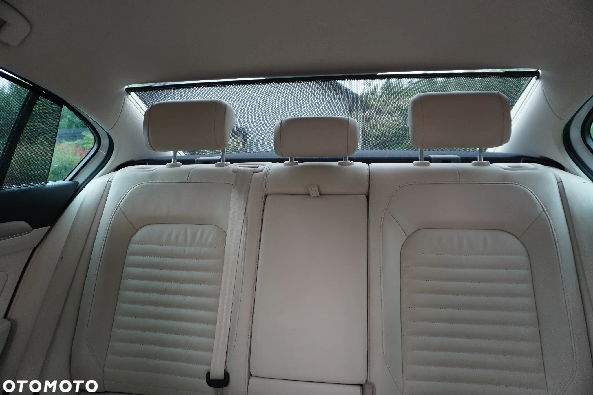 Volkswagen Passat 2.0 TSI BMT Highline DSG - 28