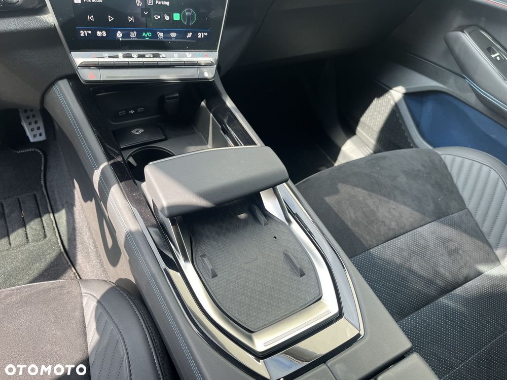 Renault Rafale 1.2 E-Tech Full Hybrid 200 esprit Alpine MMT - 15