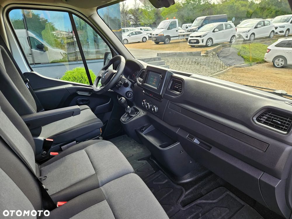 Renault Master L2H2 2.3dCi 150KM - 13