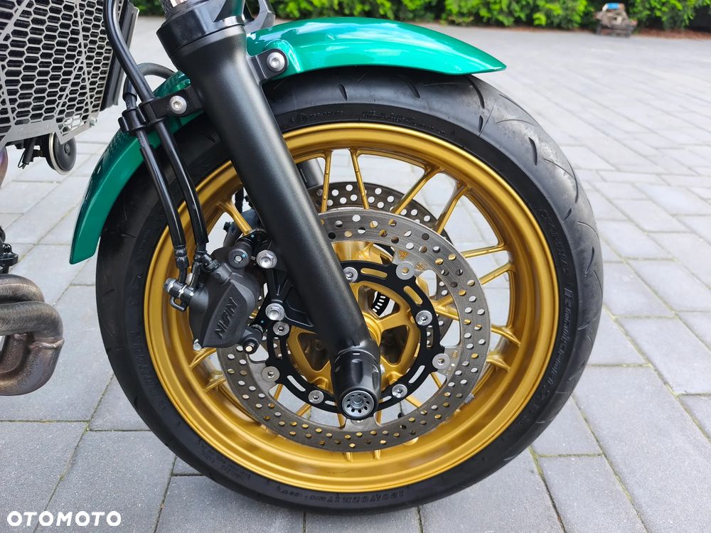 Kawasaki Z 650 RS - 12