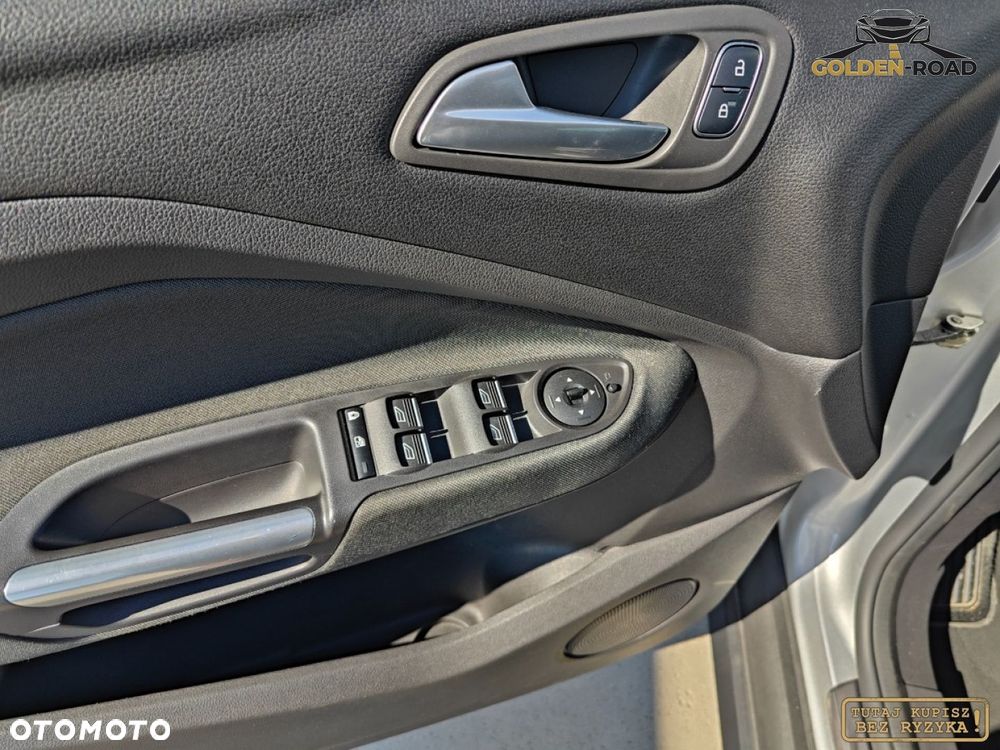 Ford Grand C-MAX - 16
