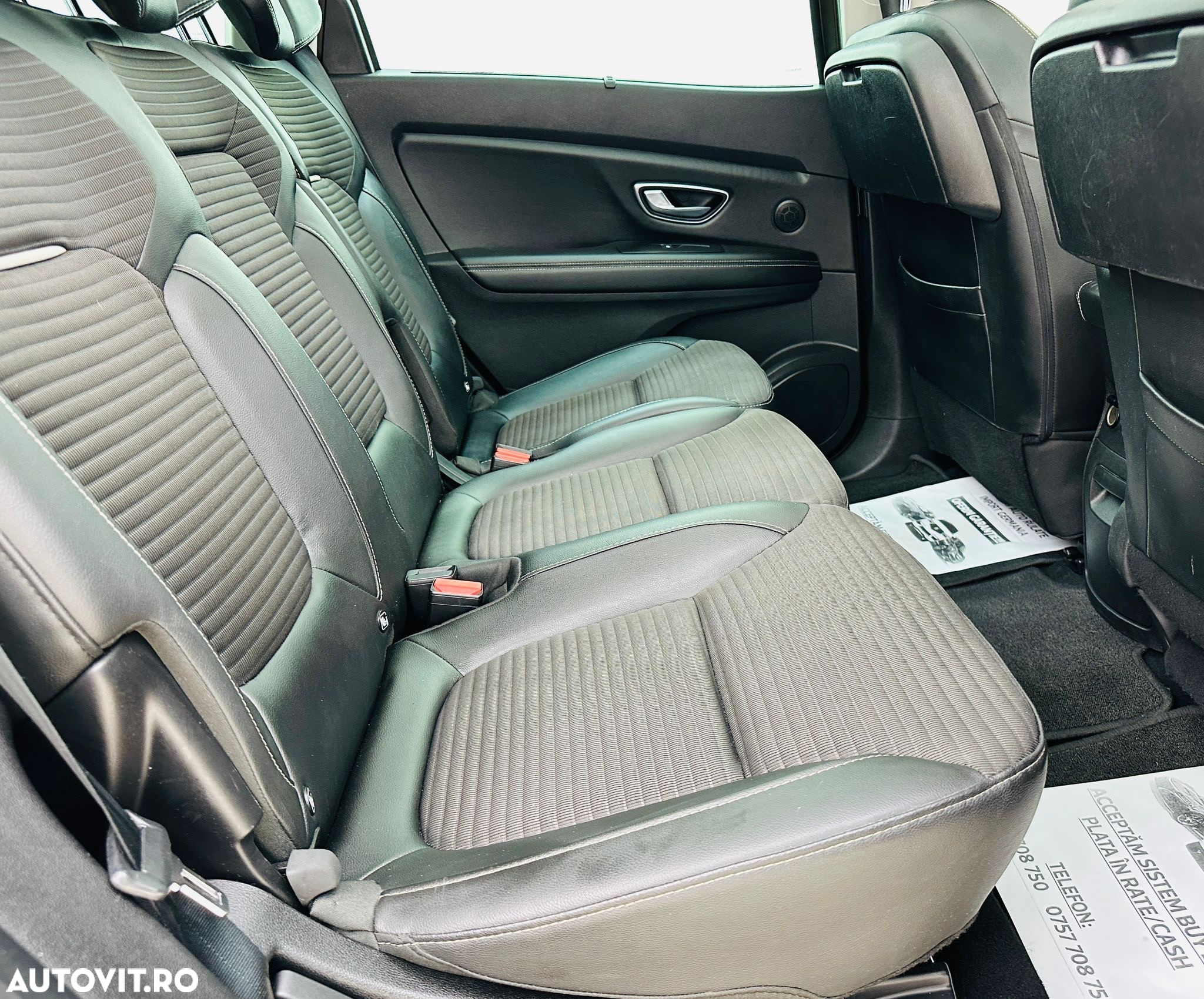 Renault Scenic - 20