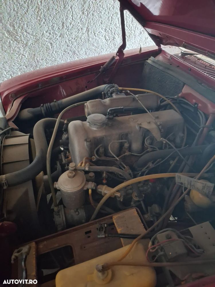 Mercedes-Benz W115 - 6