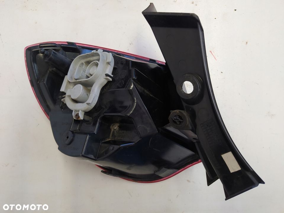 LAMPA ALFA ROMEO GIULIETTA 50513612 - 2