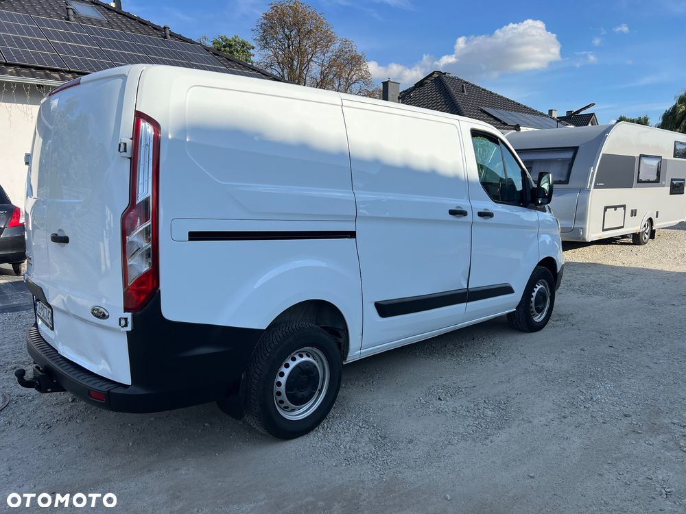 Ford Transit Custom - 8