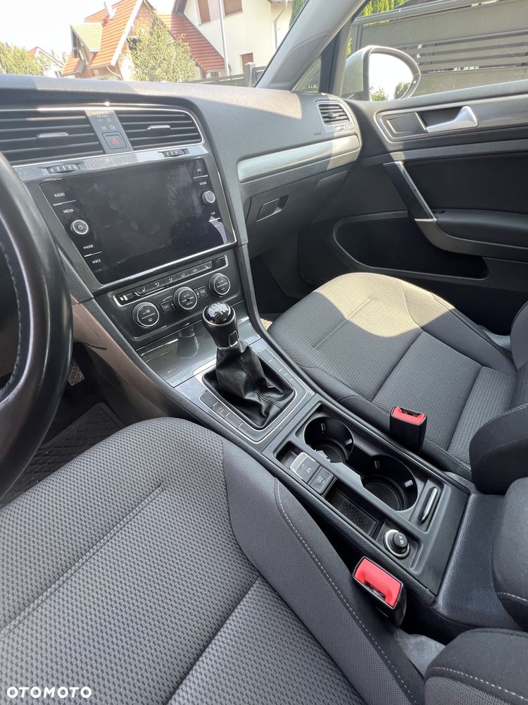 Volkswagen Golf 1.5 TSI BMT Comfortline - 7