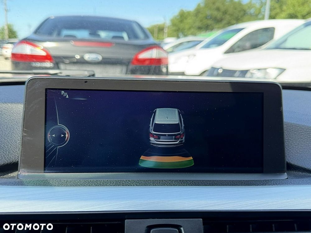 BMW Seria 3 - 23
