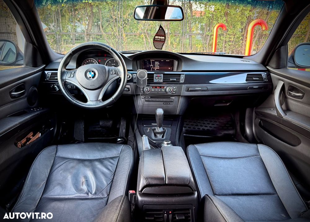 BMW Seria 3 2011 — imagine 7