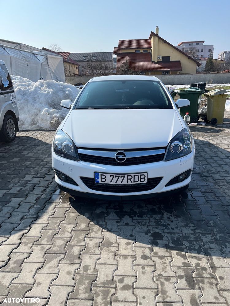 Opel Astra 1.7 CDTI Sport - 1