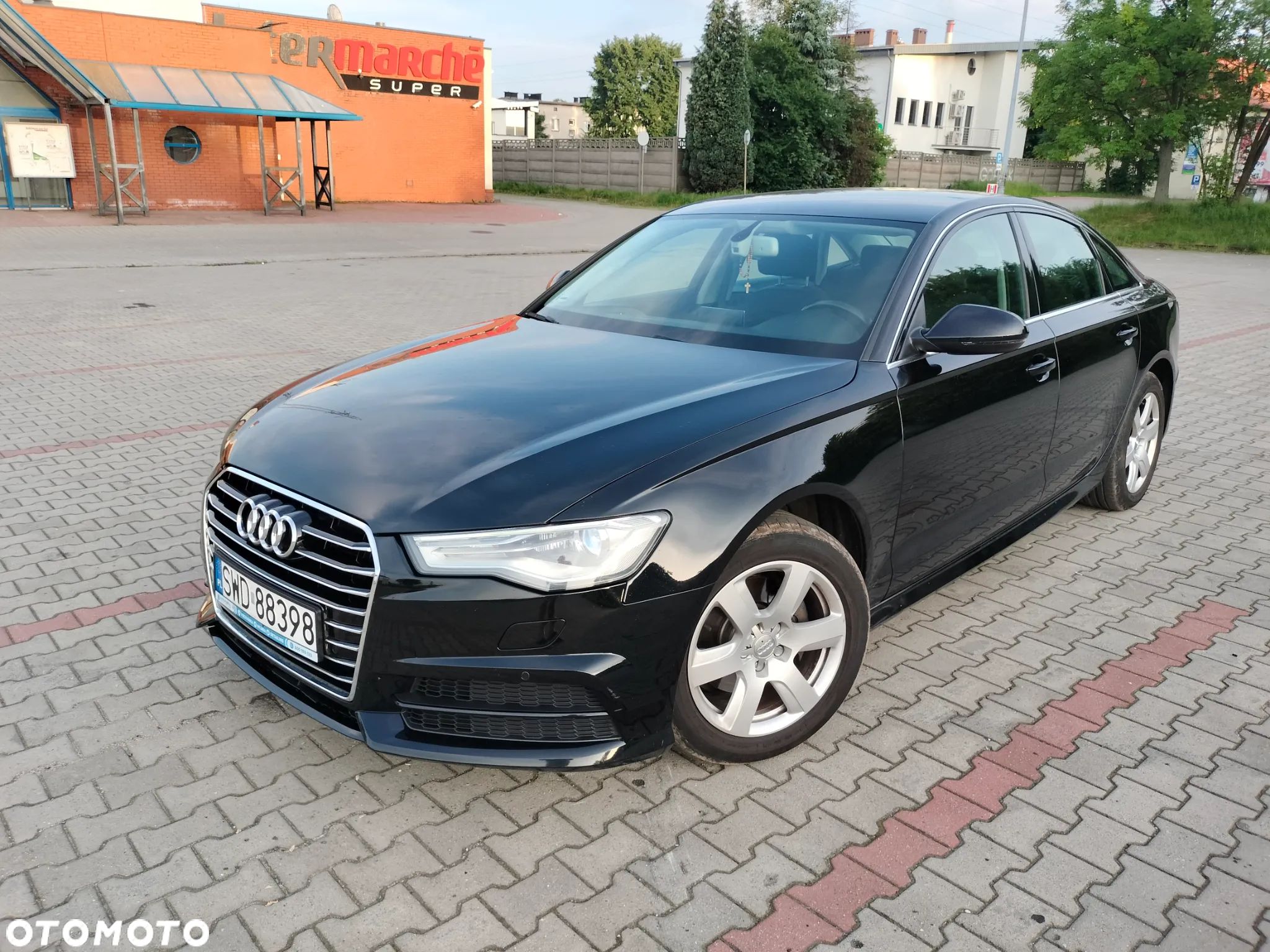 Audi A6 - 1