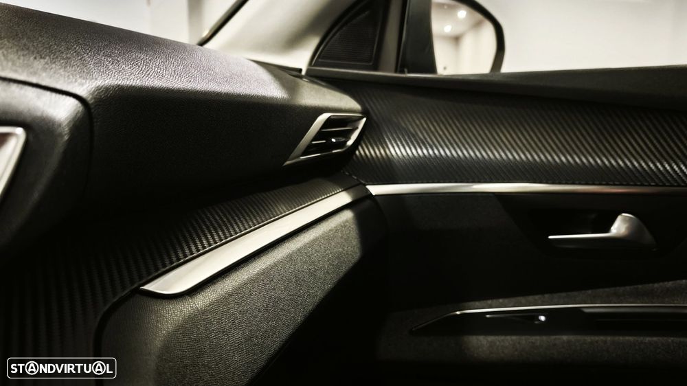 Peugeot 3008 1.6 BlueHDi Style EAT6 - 36