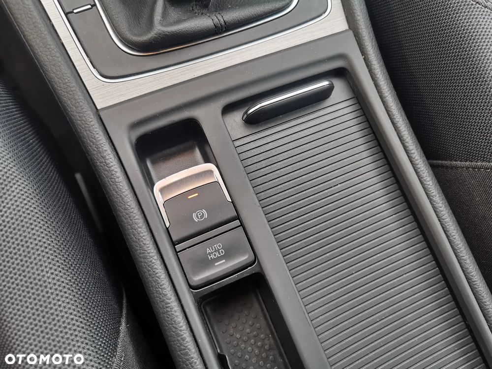 Volkswagen Golf 1.2 TSI BlueMotion Technology Trendline - 29