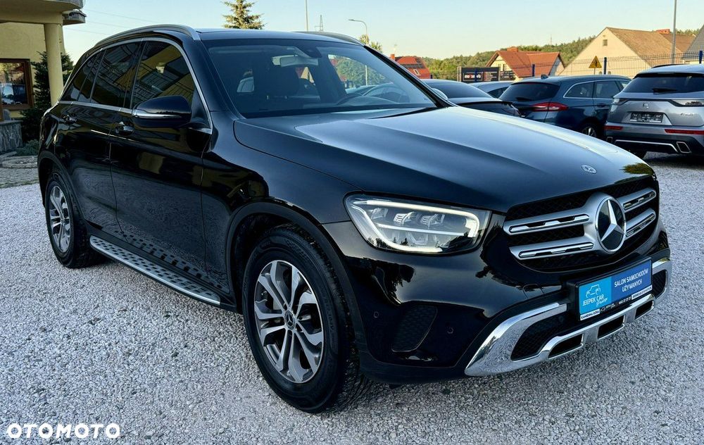 Mercedes-Benz GLC 300 d 4Matic 9G-TRONIC - 3