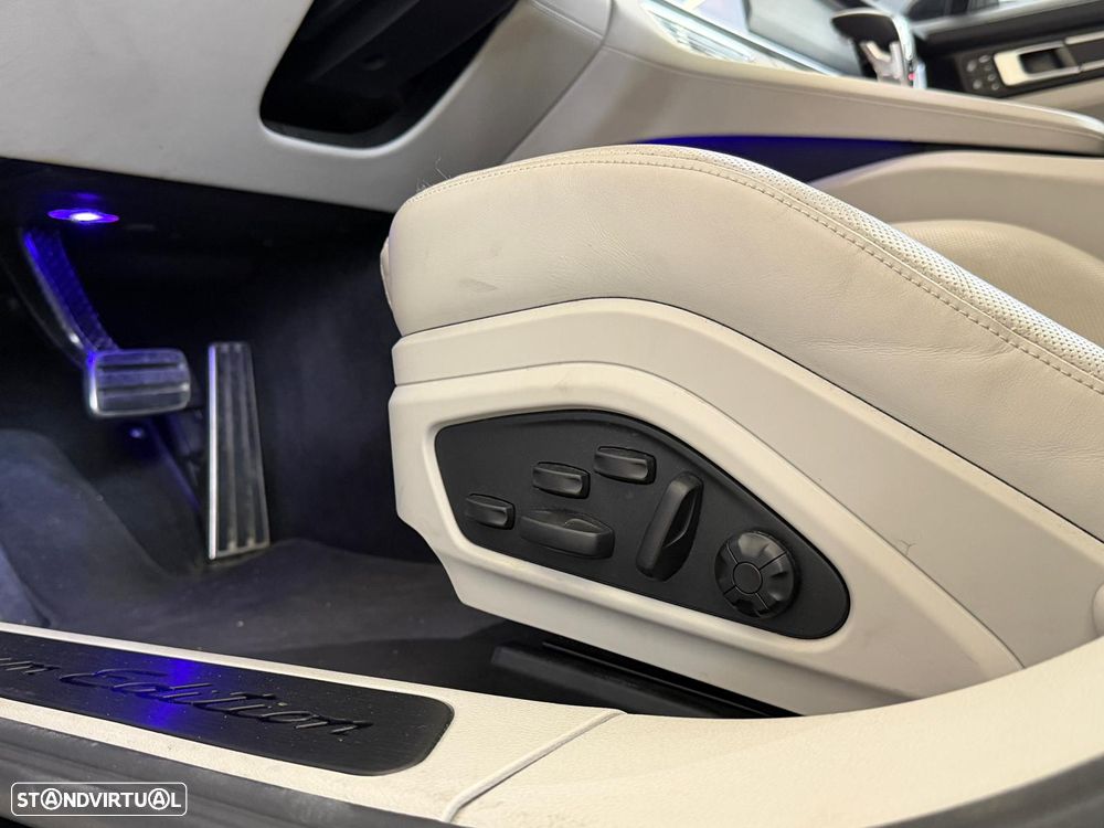 Porsche Panamera 4 E-Hybrid Platinum Edition - 21