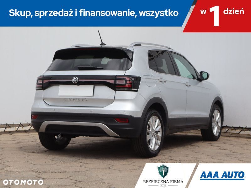Volkswagen T-Cross - 7