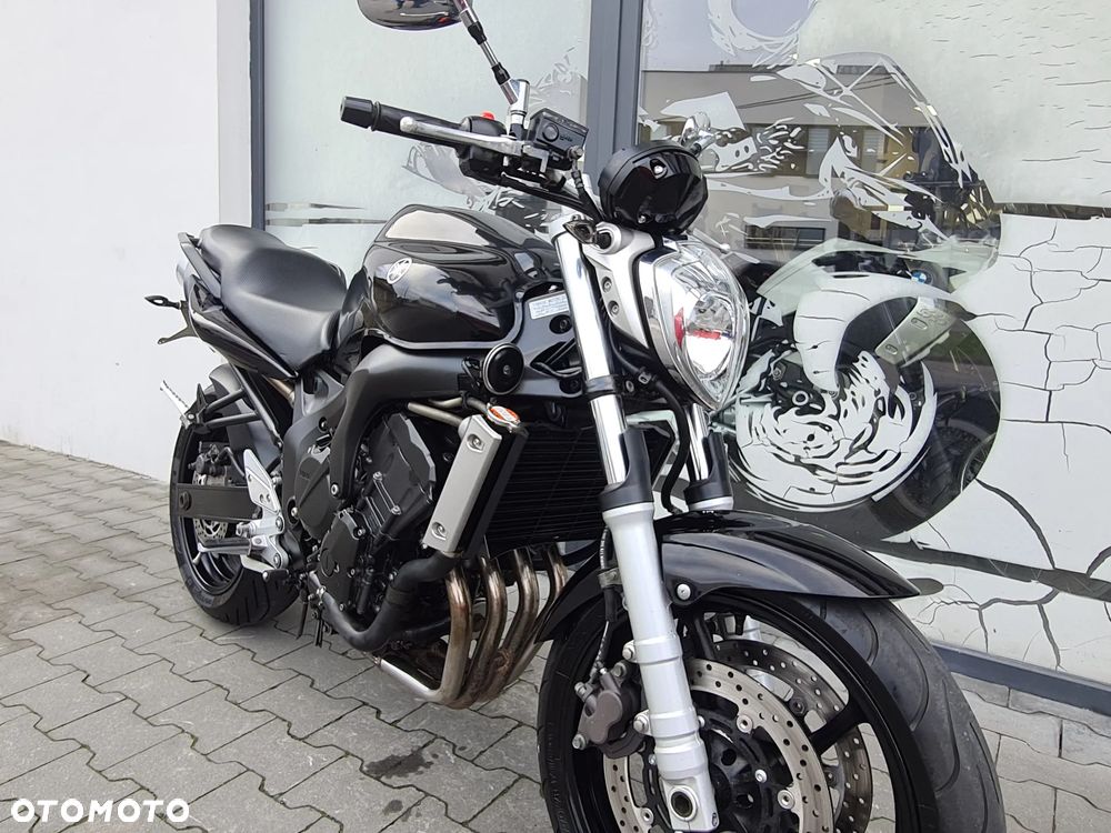 Yamaha FZ6 - 15