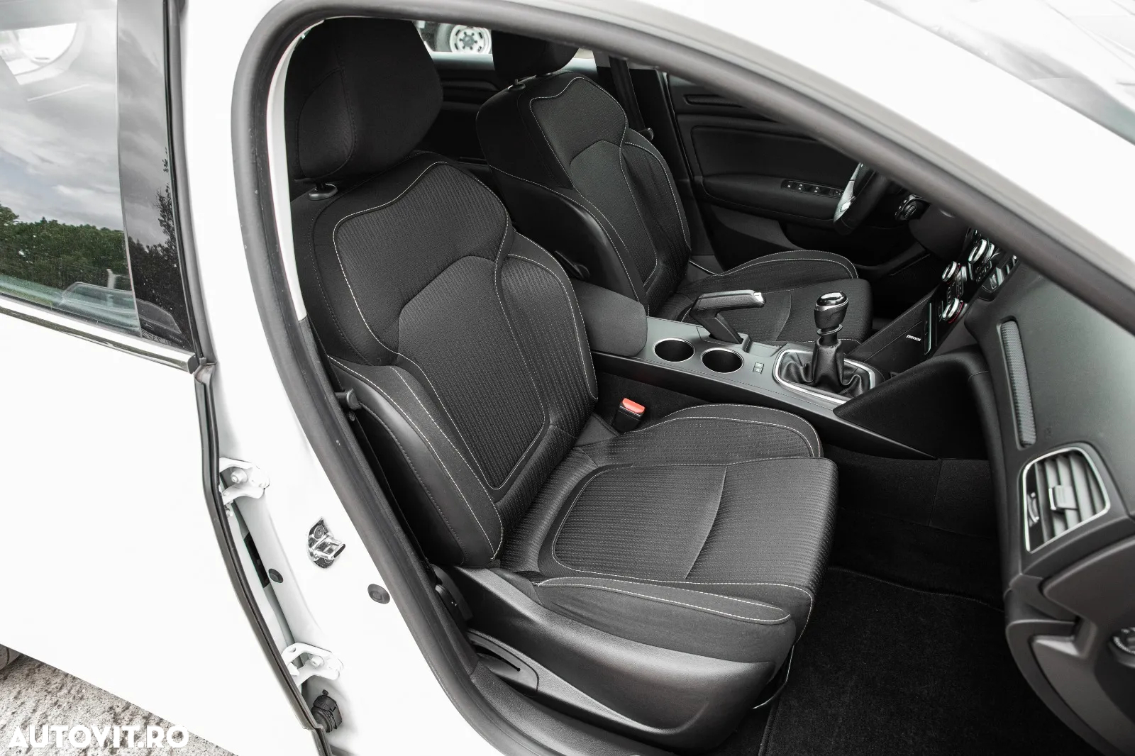 Renault Megane Blue dCi 116 Intens - 13