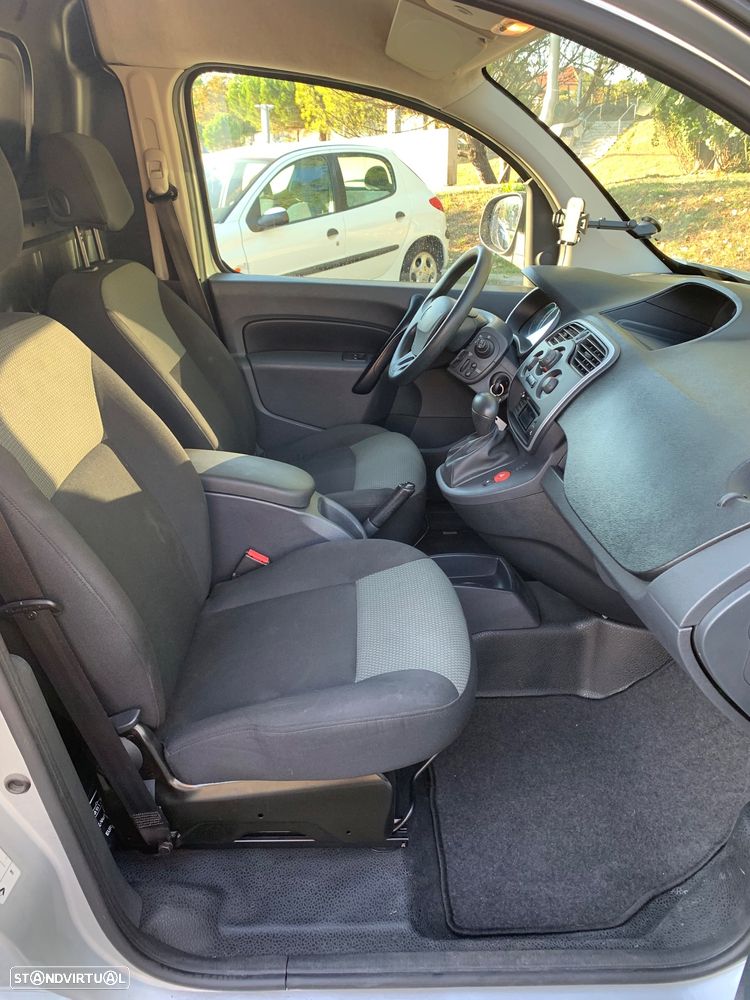 Renault Kangoo Maxi Z.E. 33 (c/ Bateria) - 9